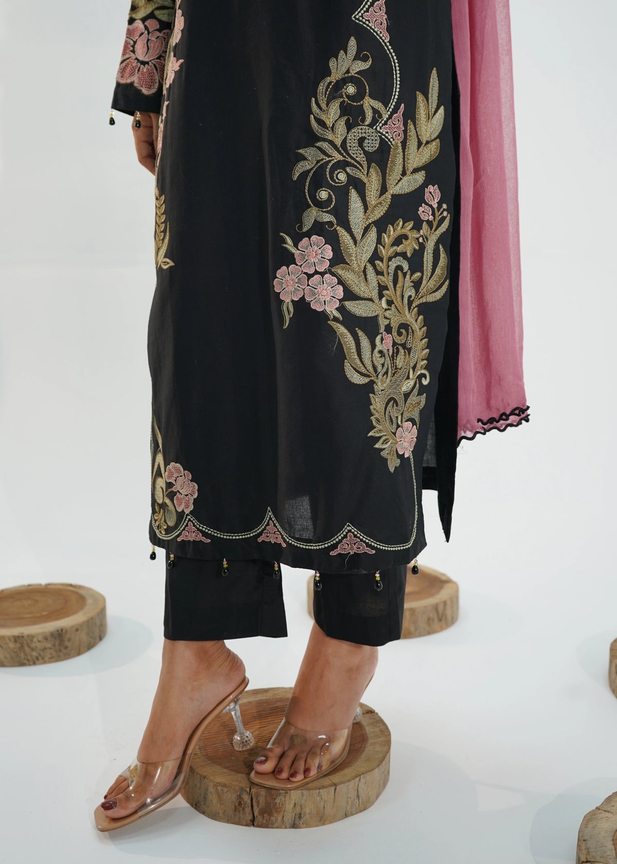 3 PIECE – MIDNIGHT BLOSSOM EMBROIDERED LAWN SUITE