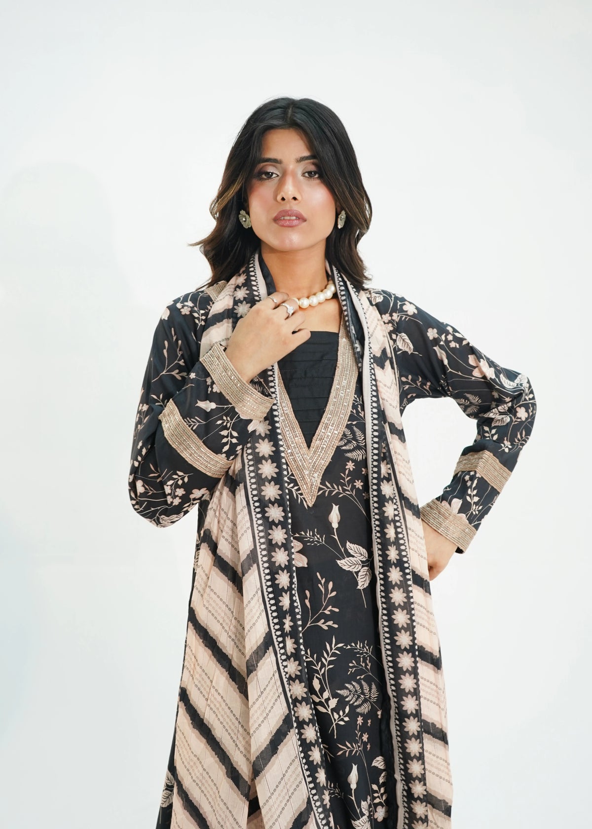 3 PIECE – MIDNIGHT BLOOM LAWN PRINT SUITE