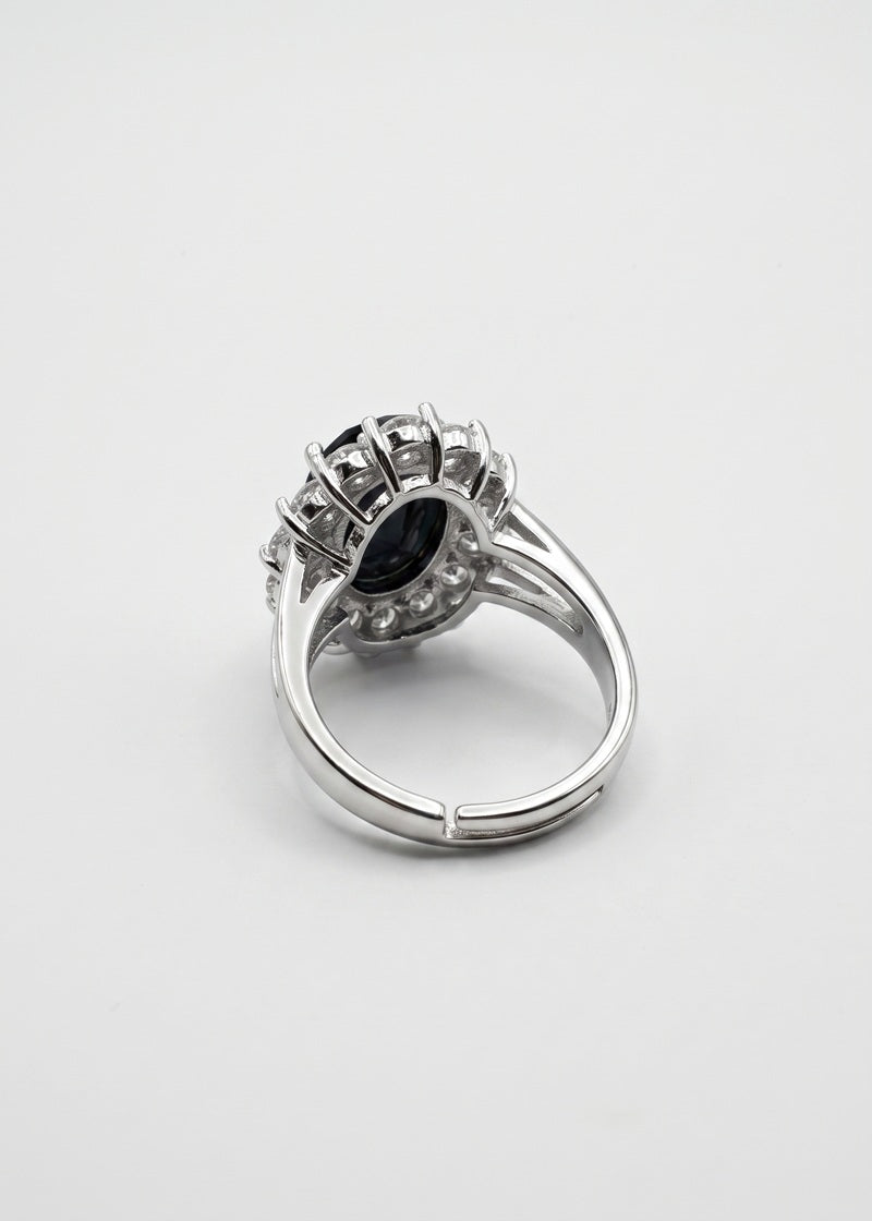 Daytime Bloom Halo Adjustable Ring