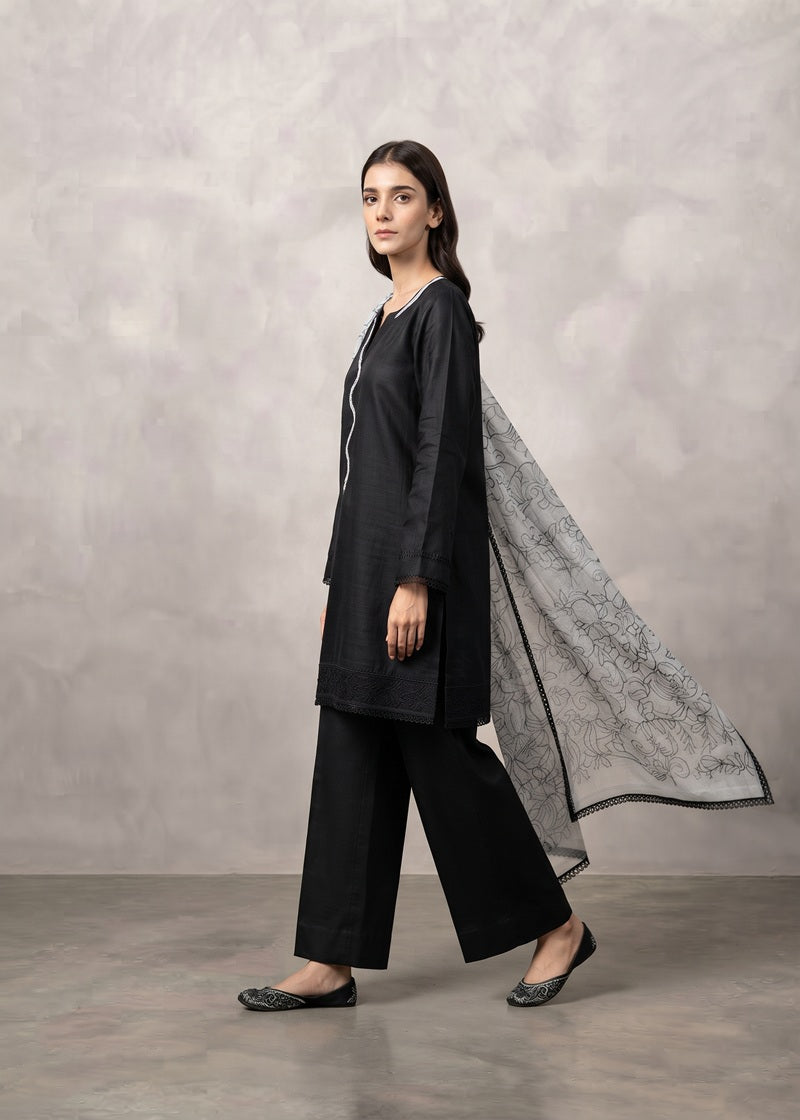 Midnight Grace Embroidered 3-Piece Suit
